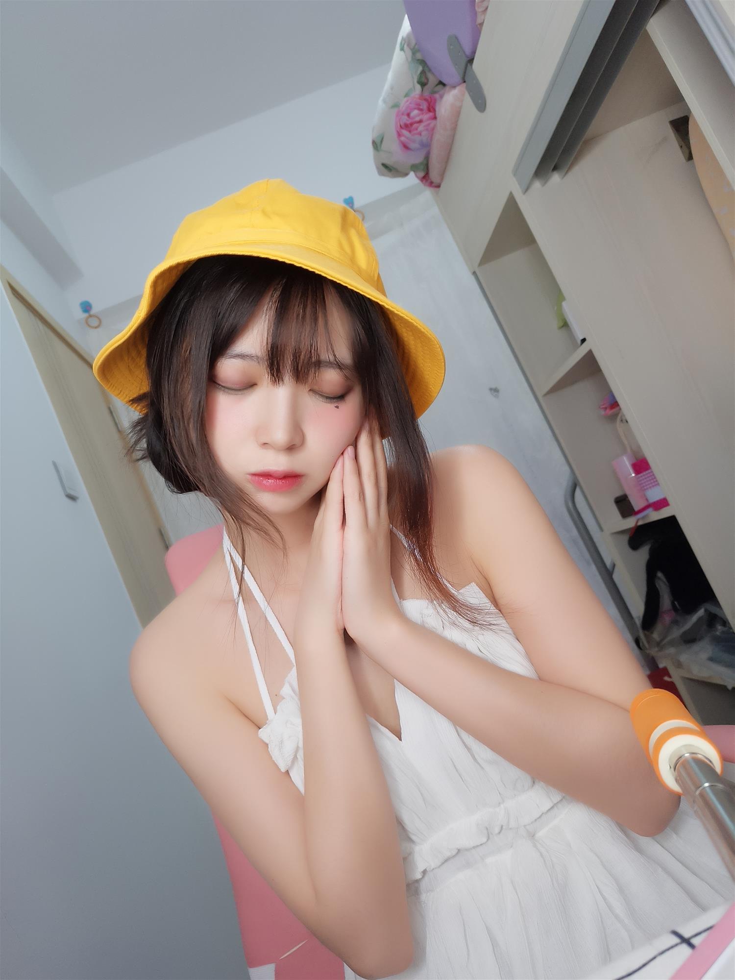 疯猫ss 小黄帽 [9P-41MB]