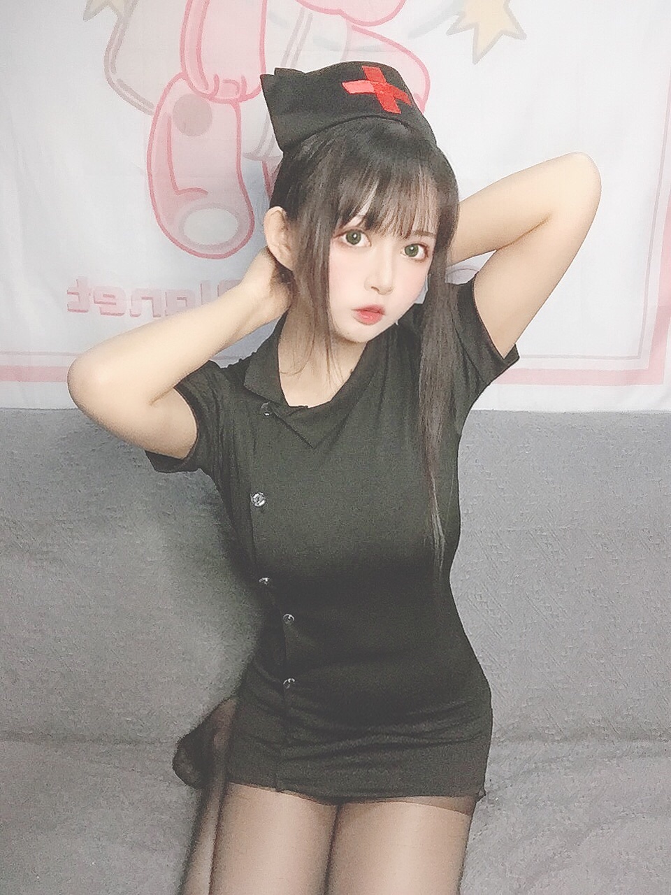 黑猫猫  护士喵自拍 [19P-7MB]