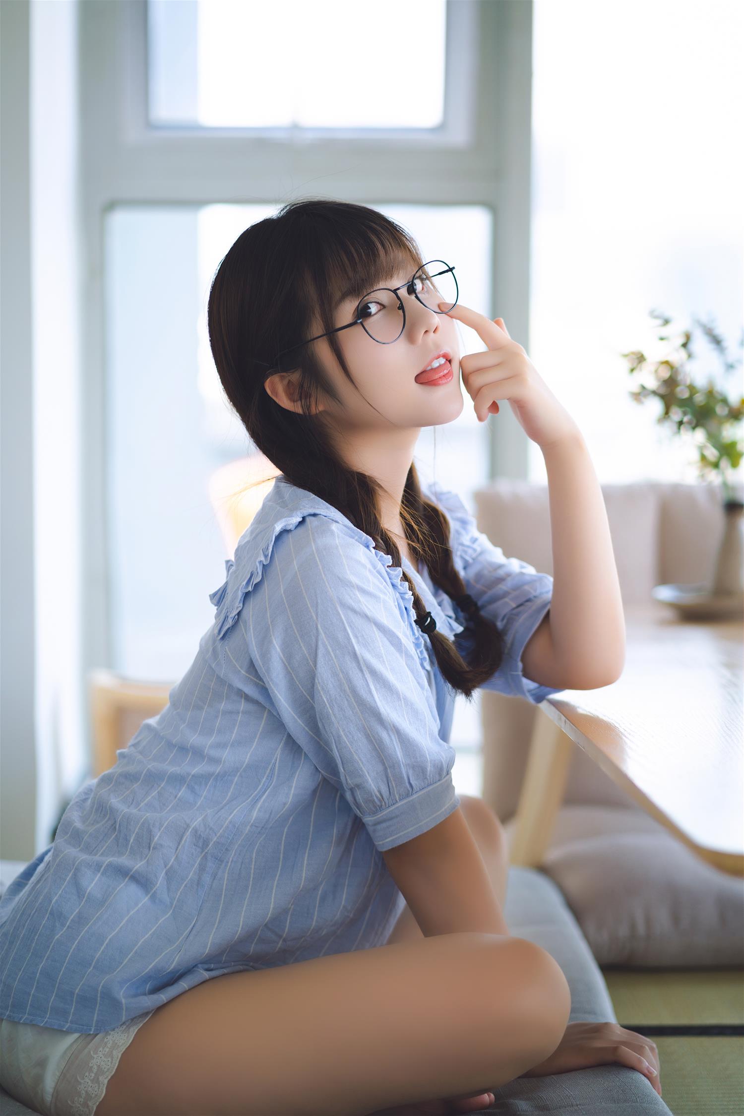 镜酱 私奔 日常 [40P-462MB]