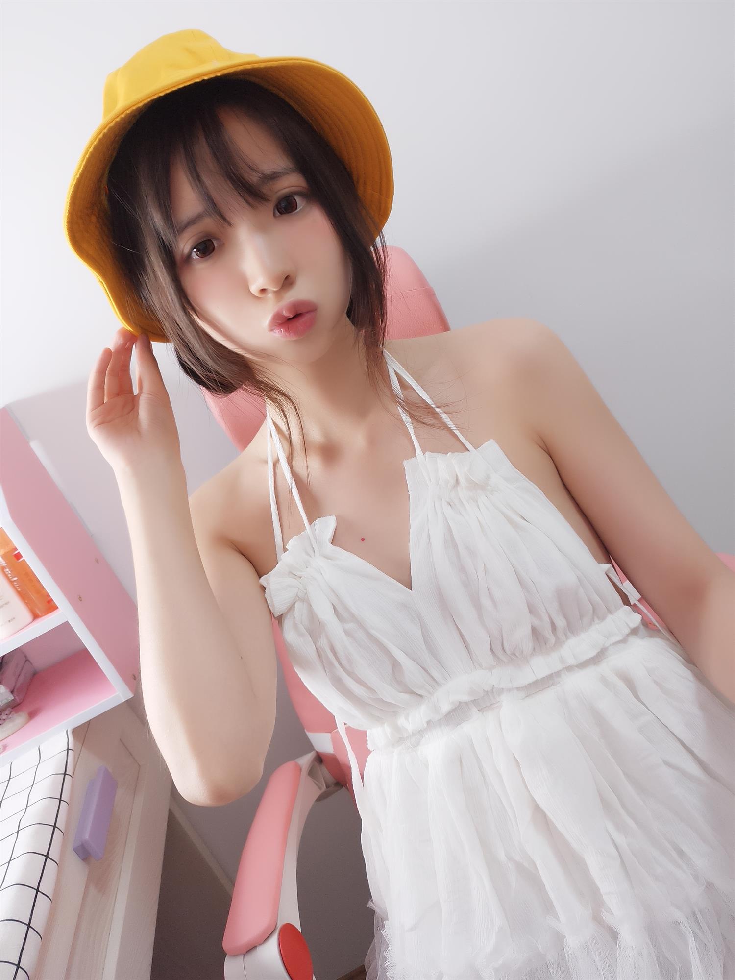 疯猫ss 小黄帽 [9P-41MB]