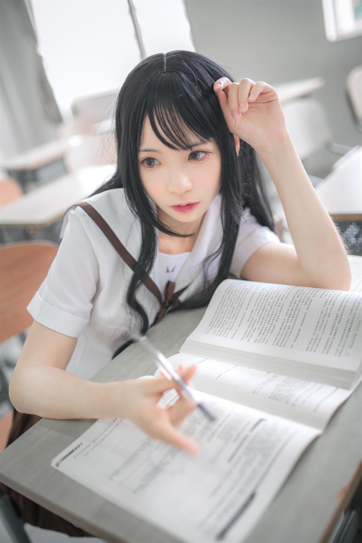 疯猫ss 棕裙 [22P-30MB]