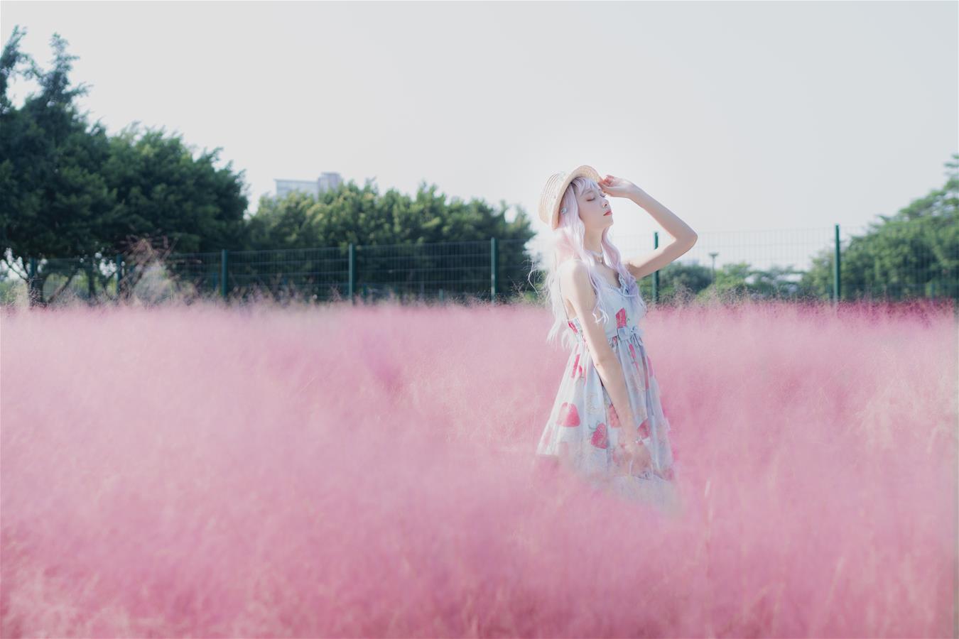 西呱呀呀呀 粉草 [15P-108MB]