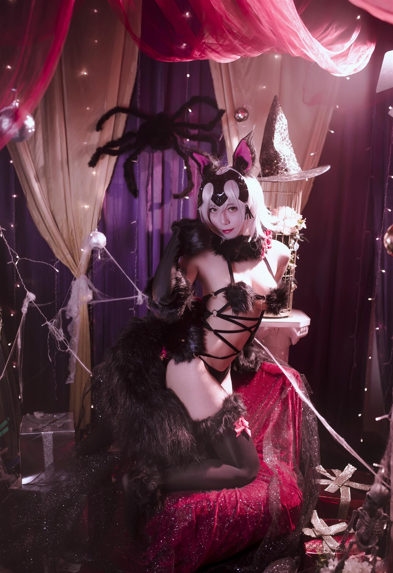 Money冷冷 贞德 [8P-101MB]