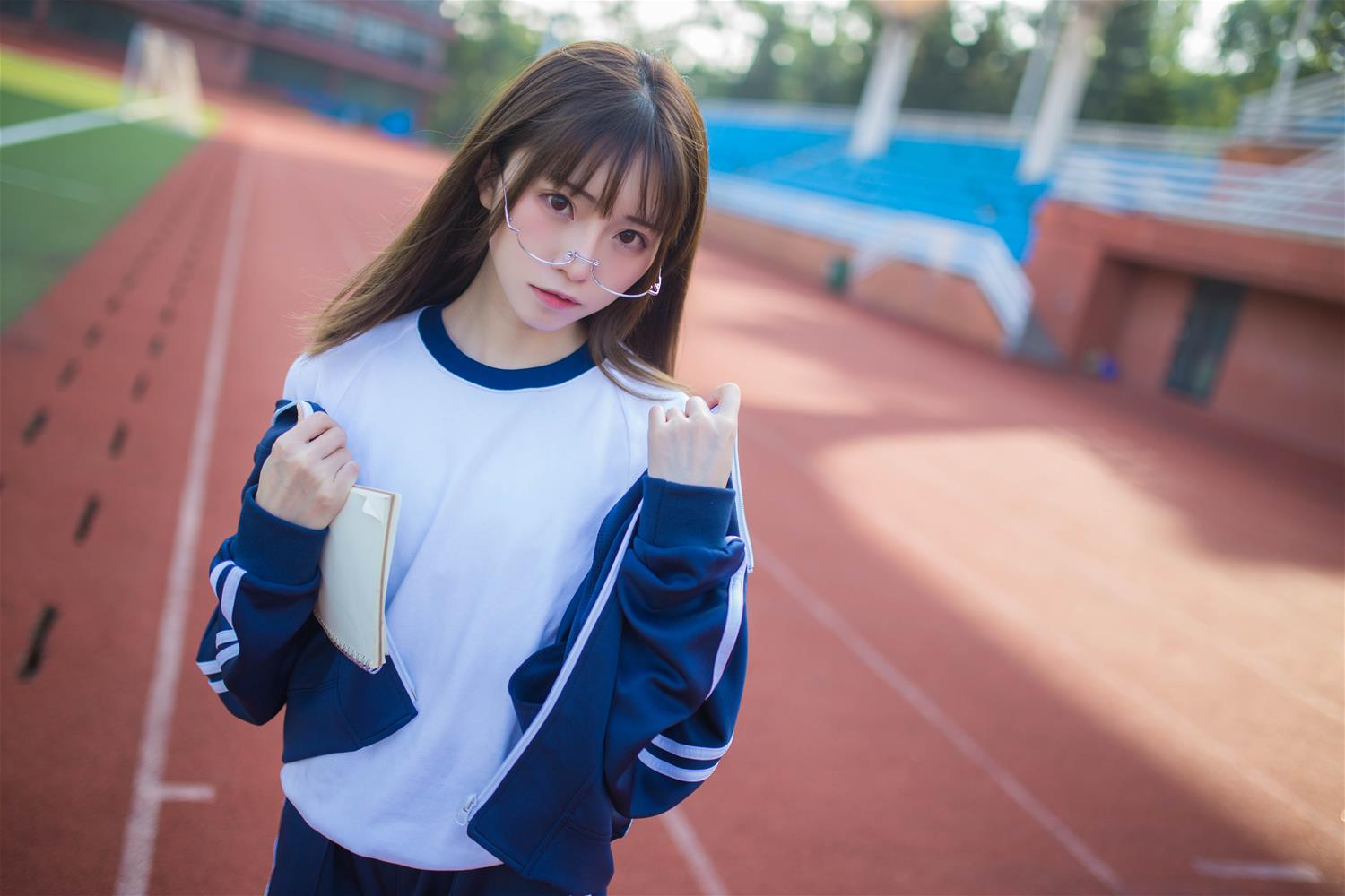 绮太郎_Kitaro 运动服女孩1 [13P-47MB]