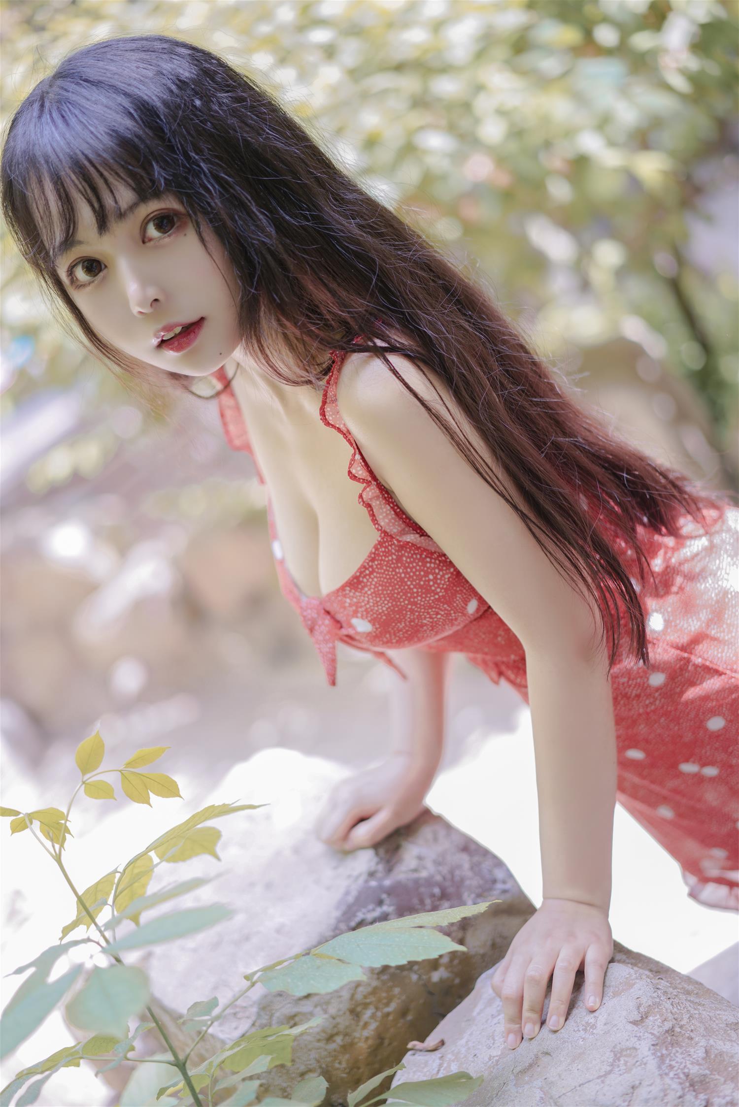 黑猫猫 草莓 [32P-559MB]