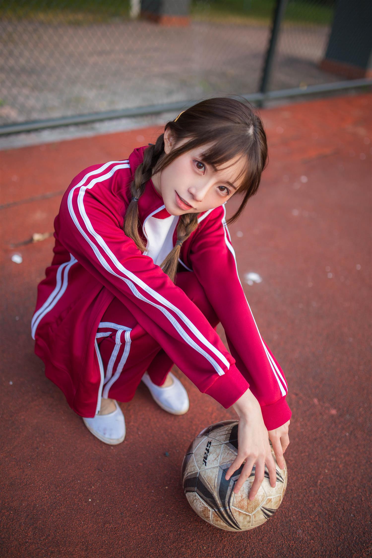 绮太郎_Kitaro 运动服女孩2 [13P-49MB]