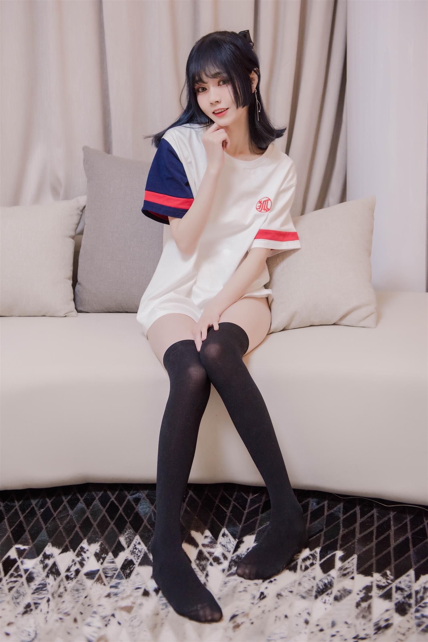 你的负卿 居家私服2 [9P-88MB]