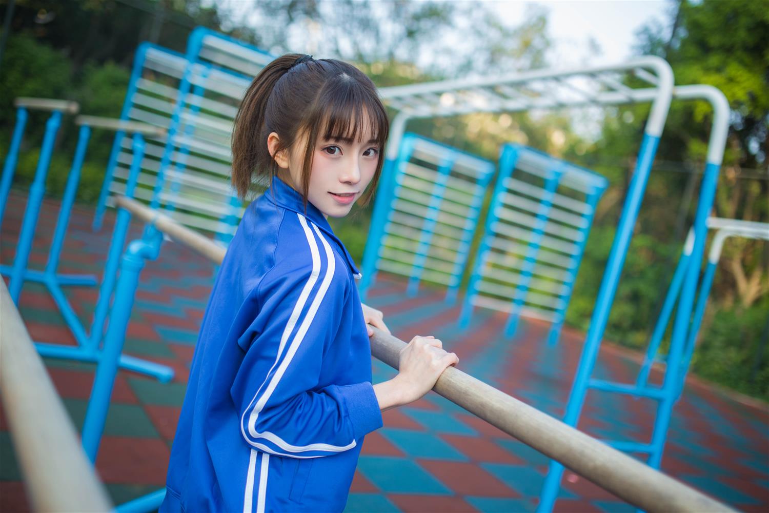 绮太郎_Kitaro 运动服女孩4 [11P-41MB]