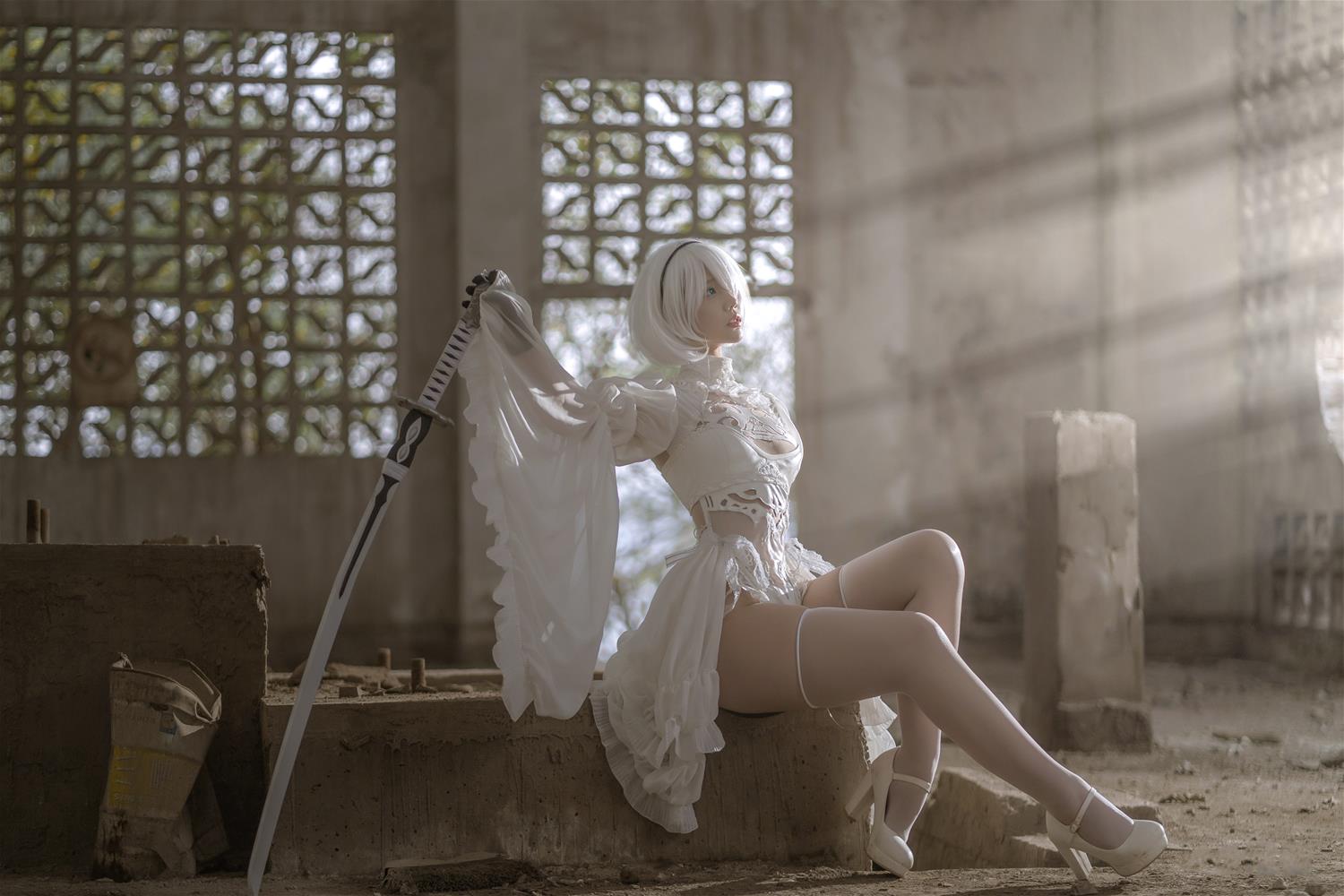 镜酱 2B白色婚纱 [13P-168MB]