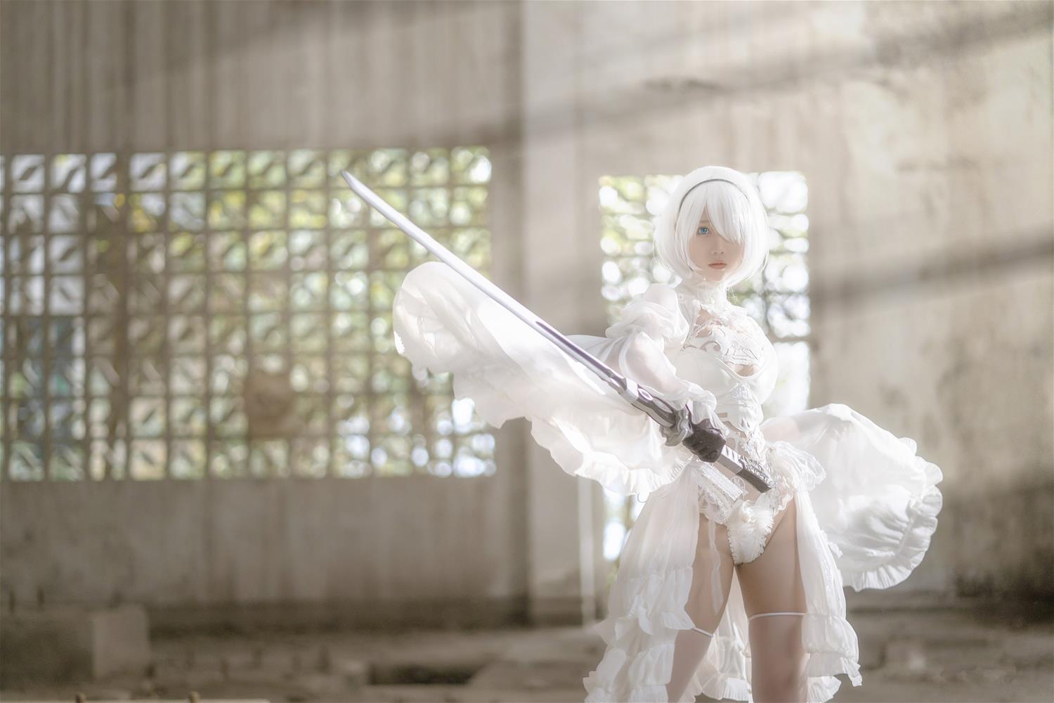 镜酱 2B白色婚纱 [13P-168MB]