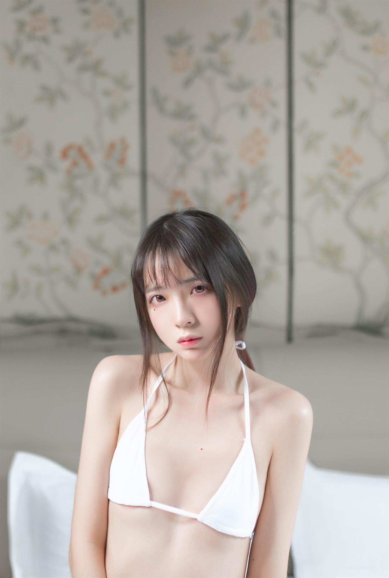 疯猫ss 泡泡浴写真 [34P-115MB]