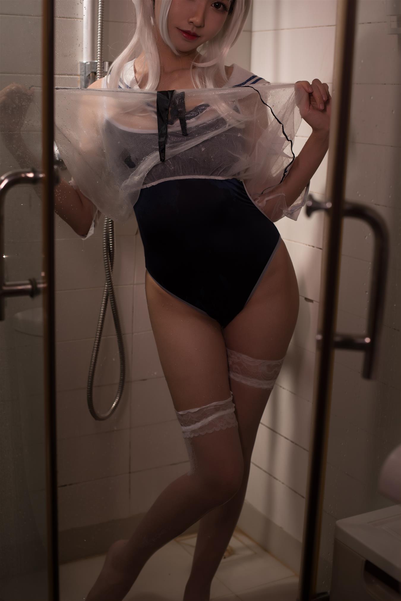 鳗鱼霏儿 兽耳 湿身诱惑 [12P-111MB]