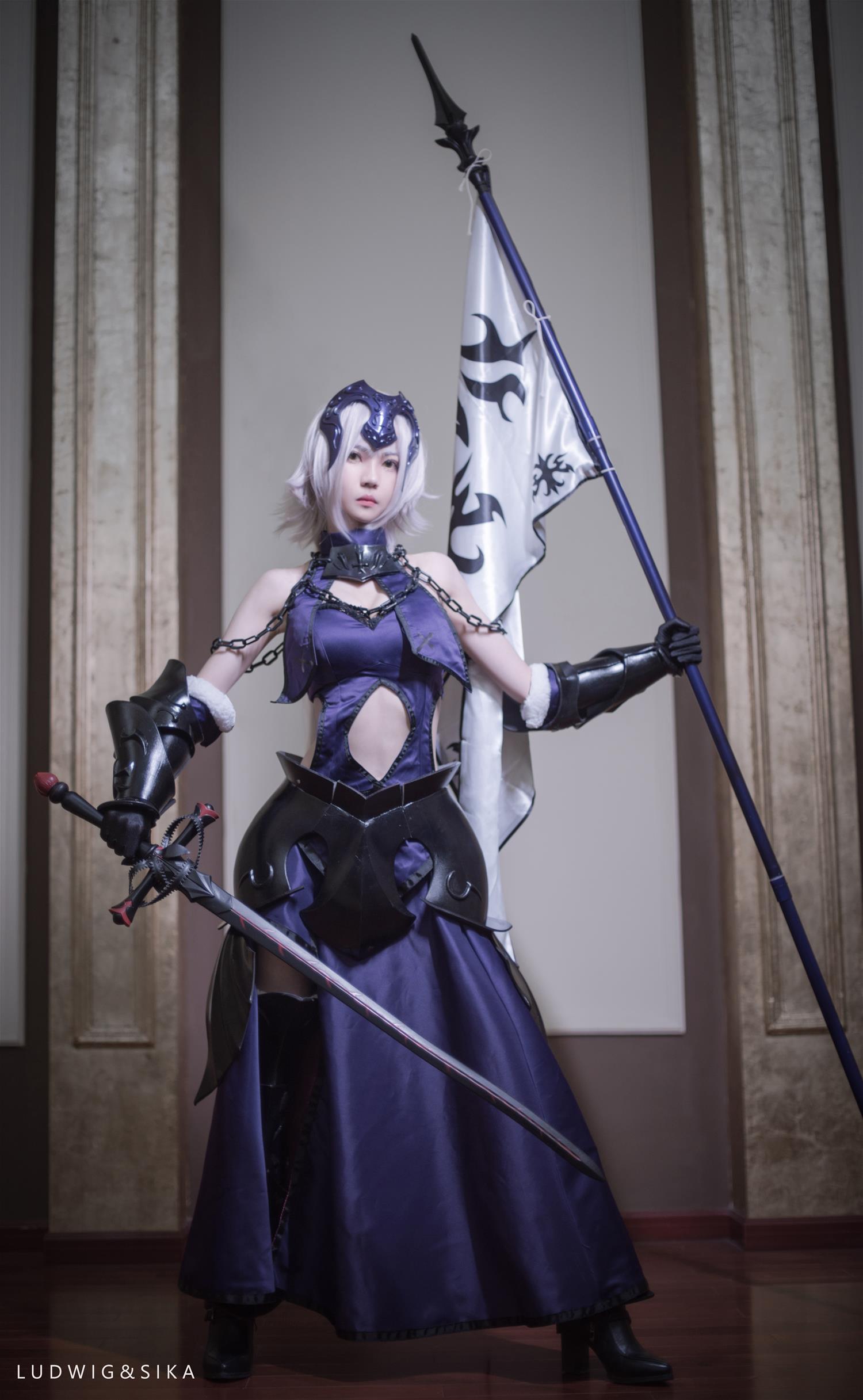 你的负卿 黑贞德 [9P-142MB]