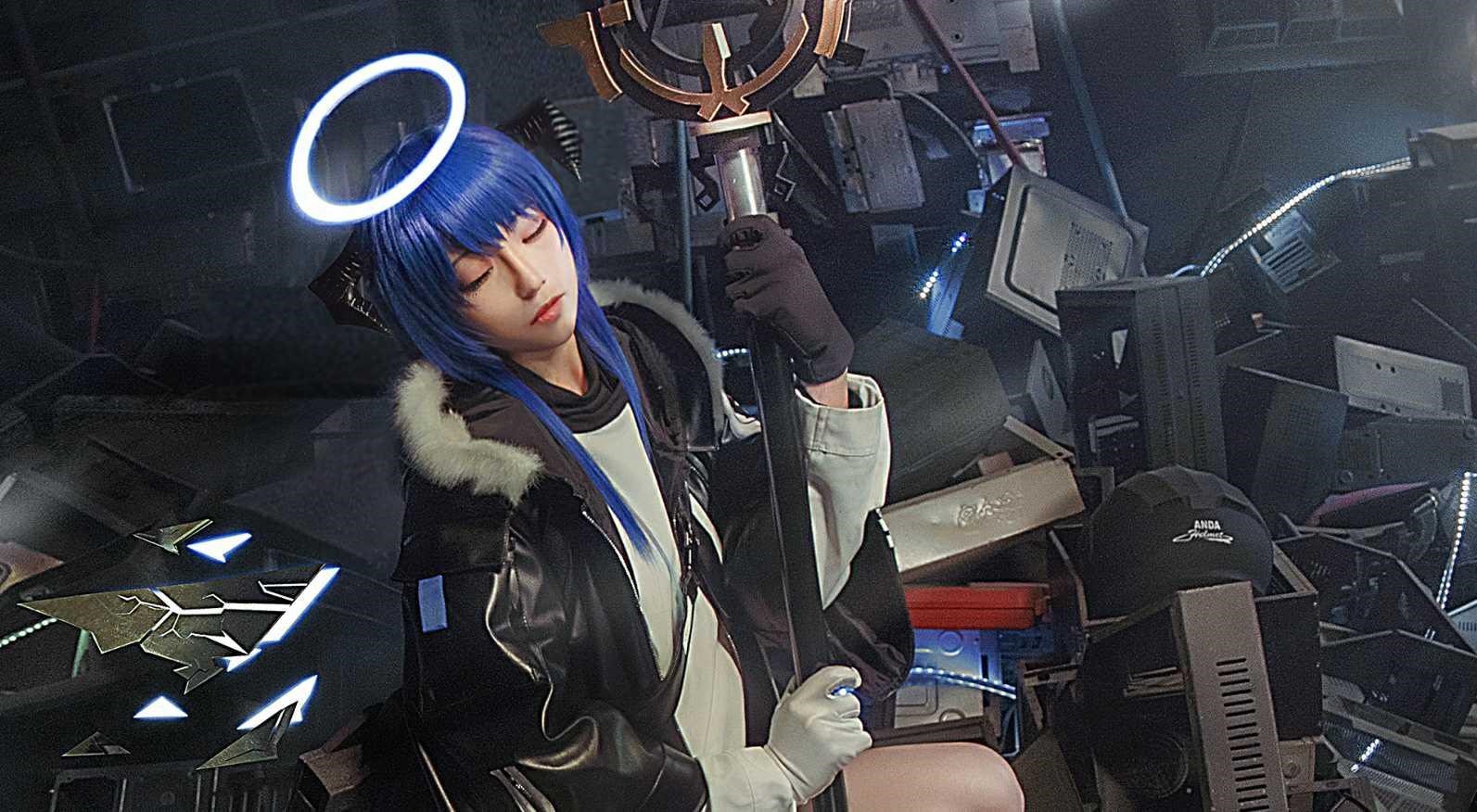 绮太郎_Kitaro 莫斯提马 [15P-32MB]