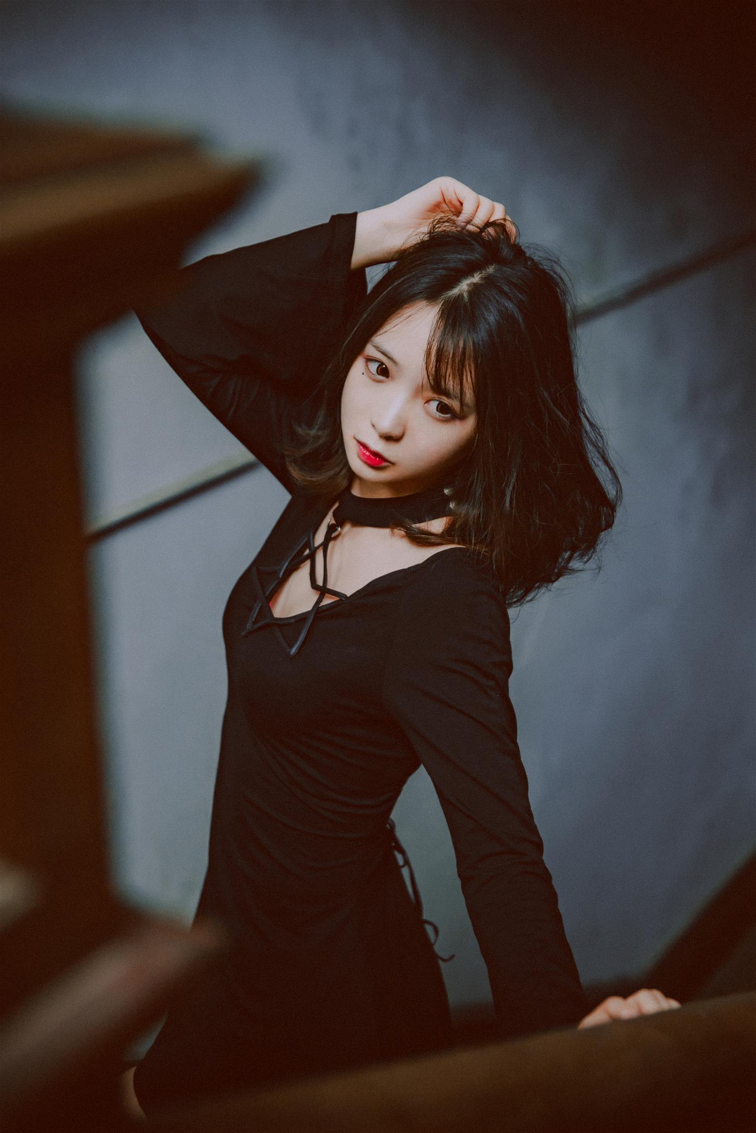 疯猫ss 沙面 [20P-404MB]