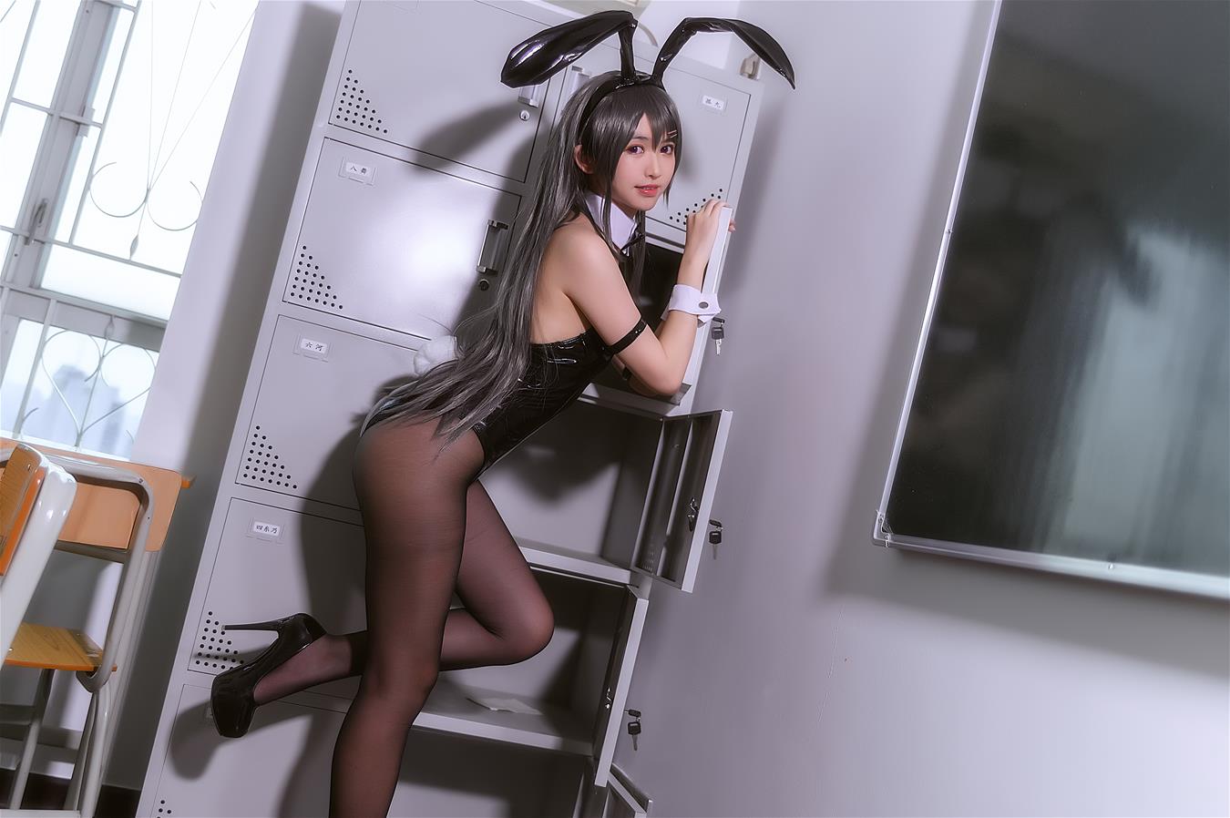 鳗鱼霏儿 猪头学姐 [10P-123MB]