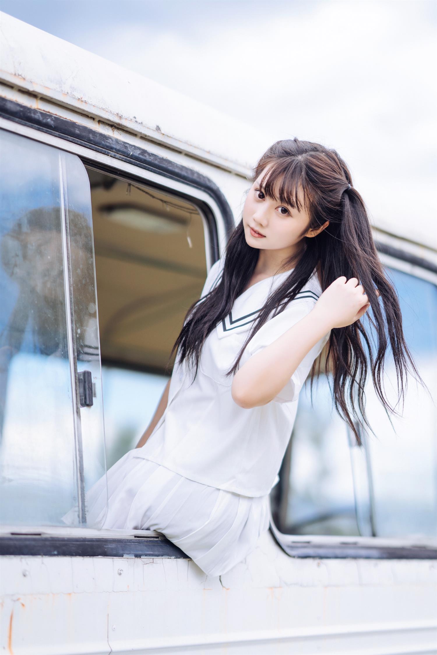 镜酱 静夏 JK少女 [33P-37MB]