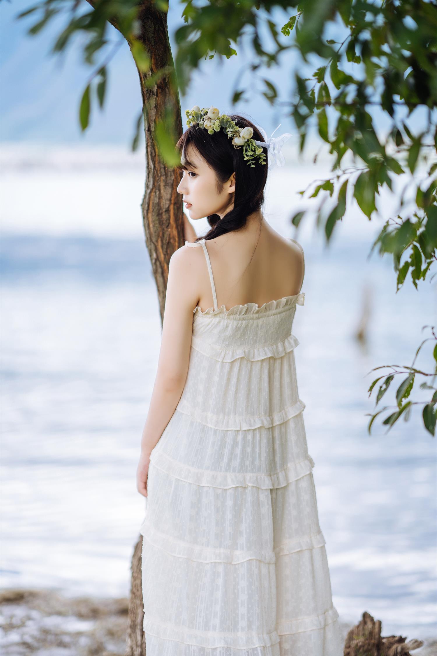 镜酱 静夏 花环女孩 [43P-724MB]