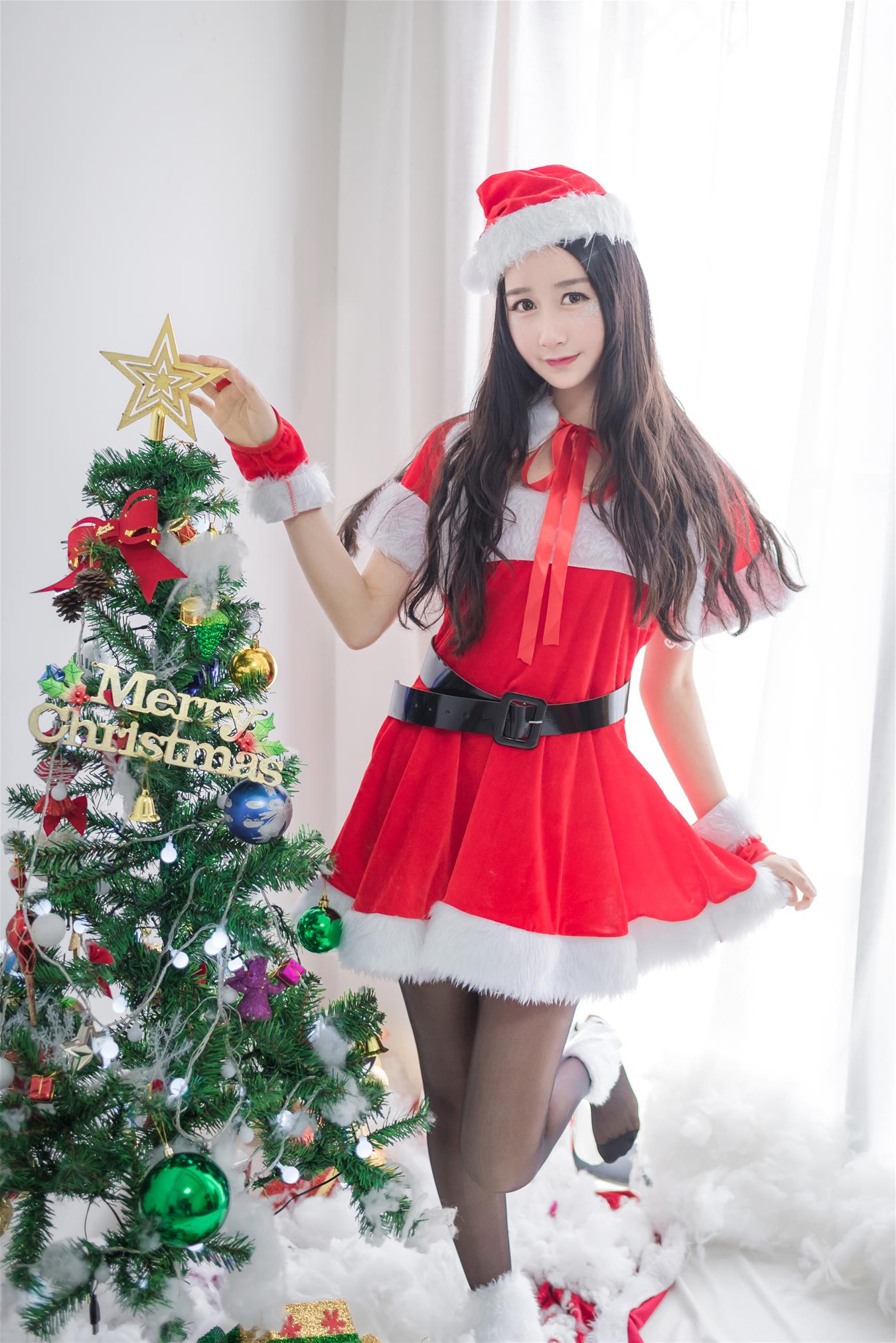 木绵绵OwO 圣诞老人和驯鹿酱 [46P-171MB]