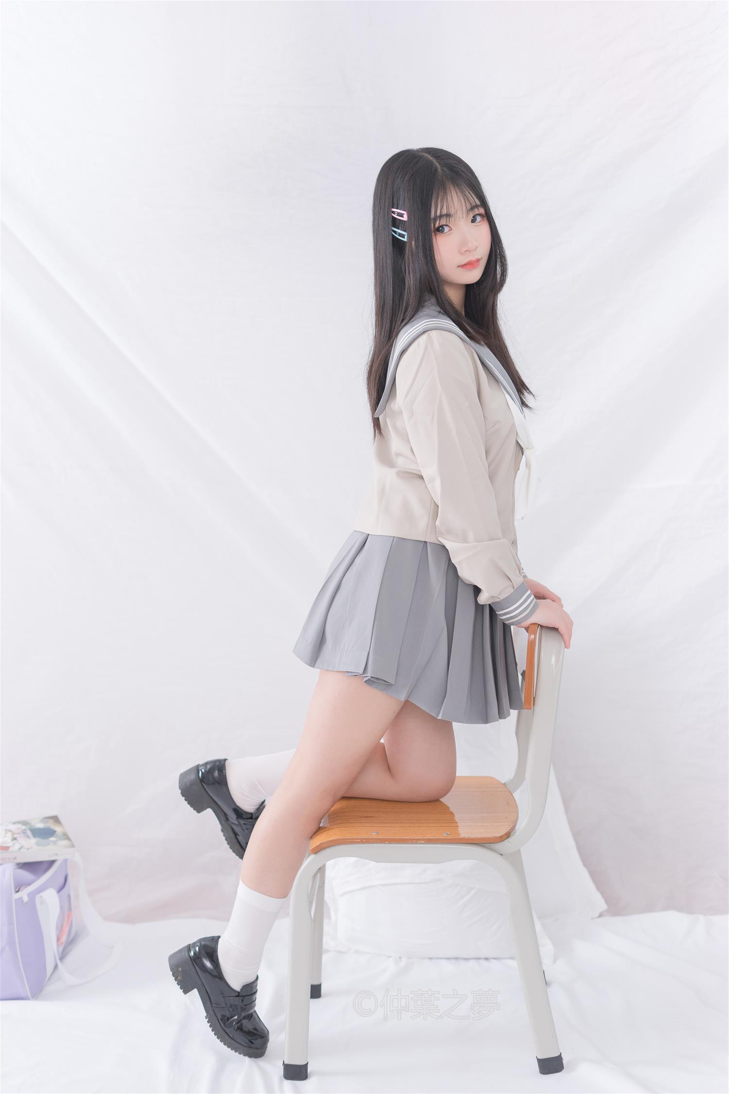 轻兰映画 Grand.008 美代Miyo 日系水手服学妹 [81P-424MB]