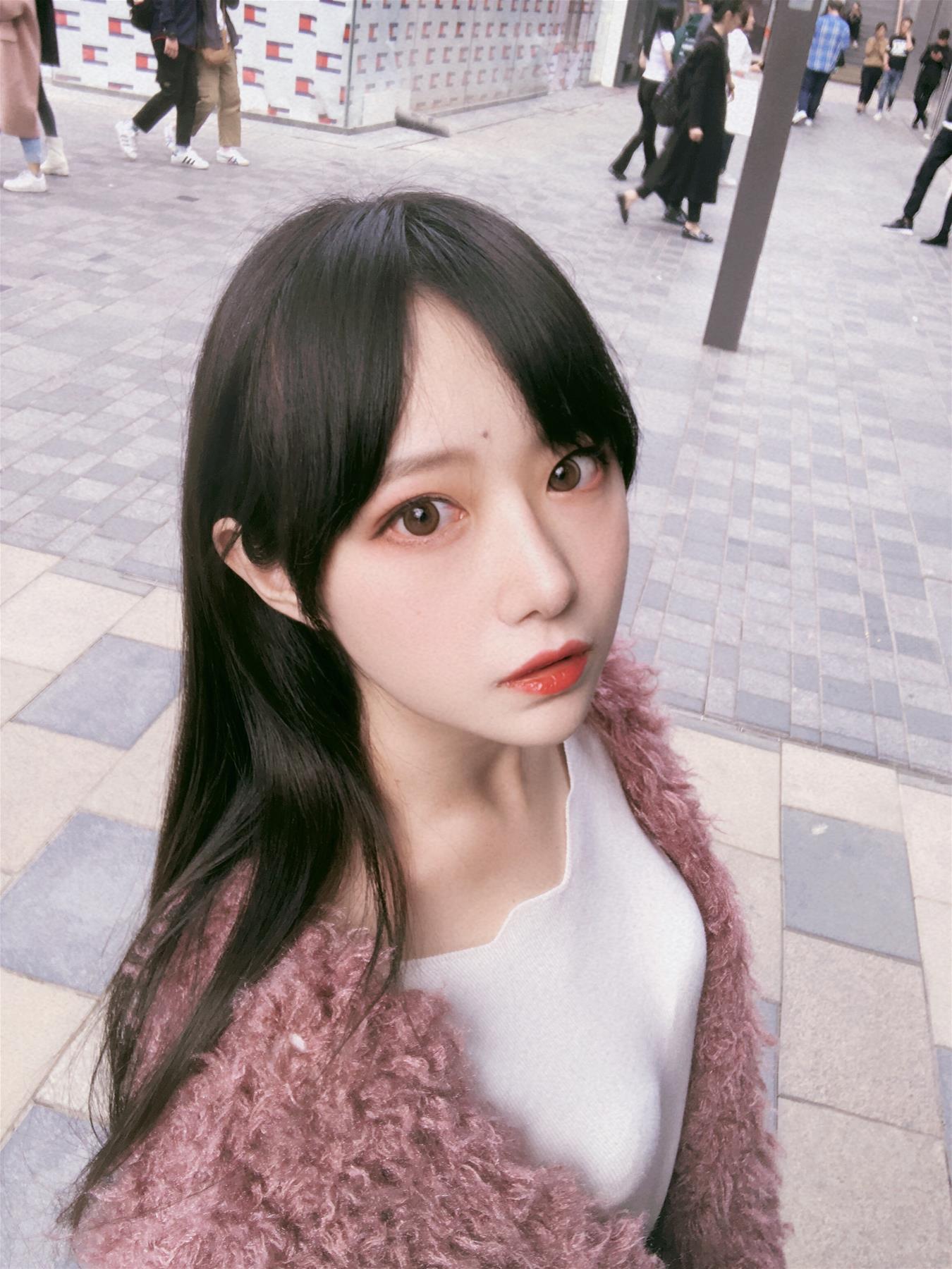 Shika小鹿鹿 三里屯街拍 [31P-301MB]