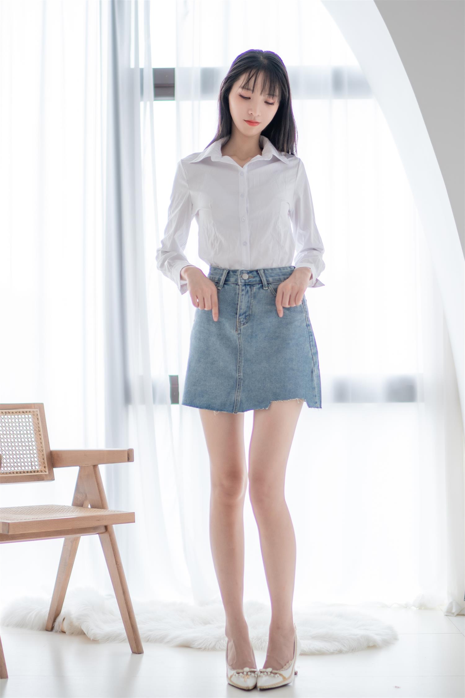 西呱呀呀呀 衬衫牛仔裙 [61P-297MB]