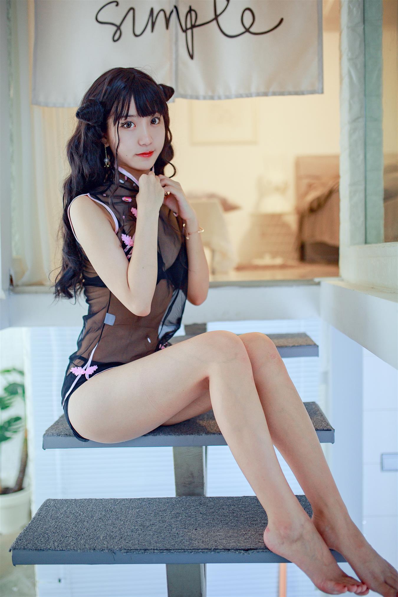 黑川 小恶魔旗袍 [18P-324MB]