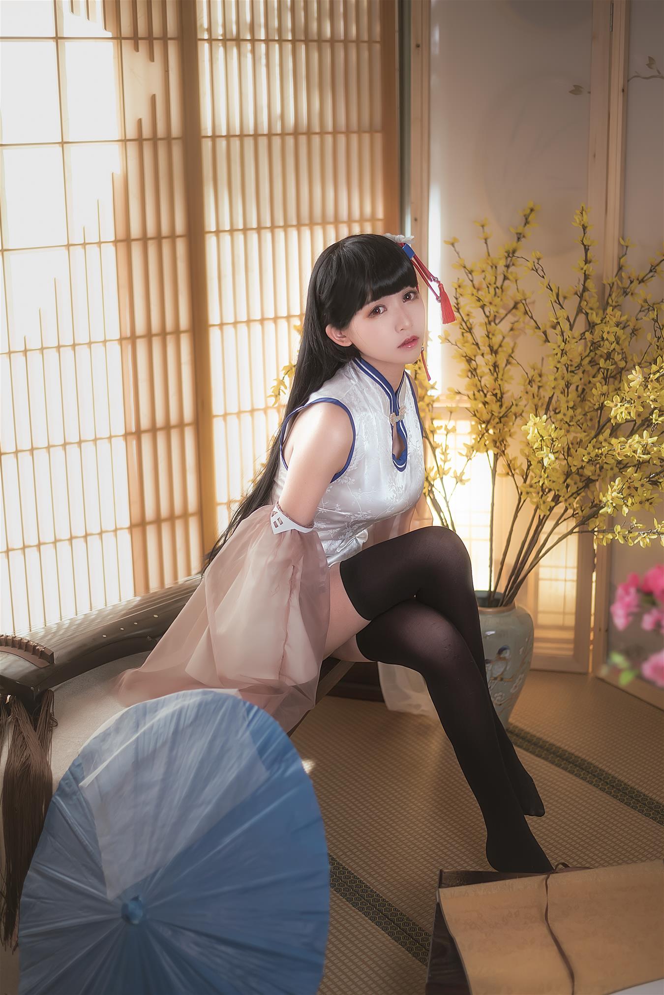 鳗鱼霏儿 碧蓝华裳 逸仙 [16P-181MB]