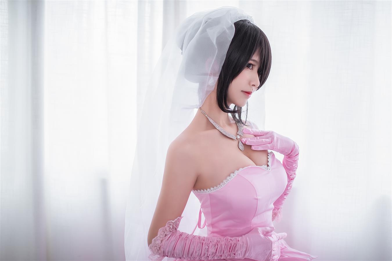 鳗鱼霏儿 狂三 婚纱 [14P-308MB]