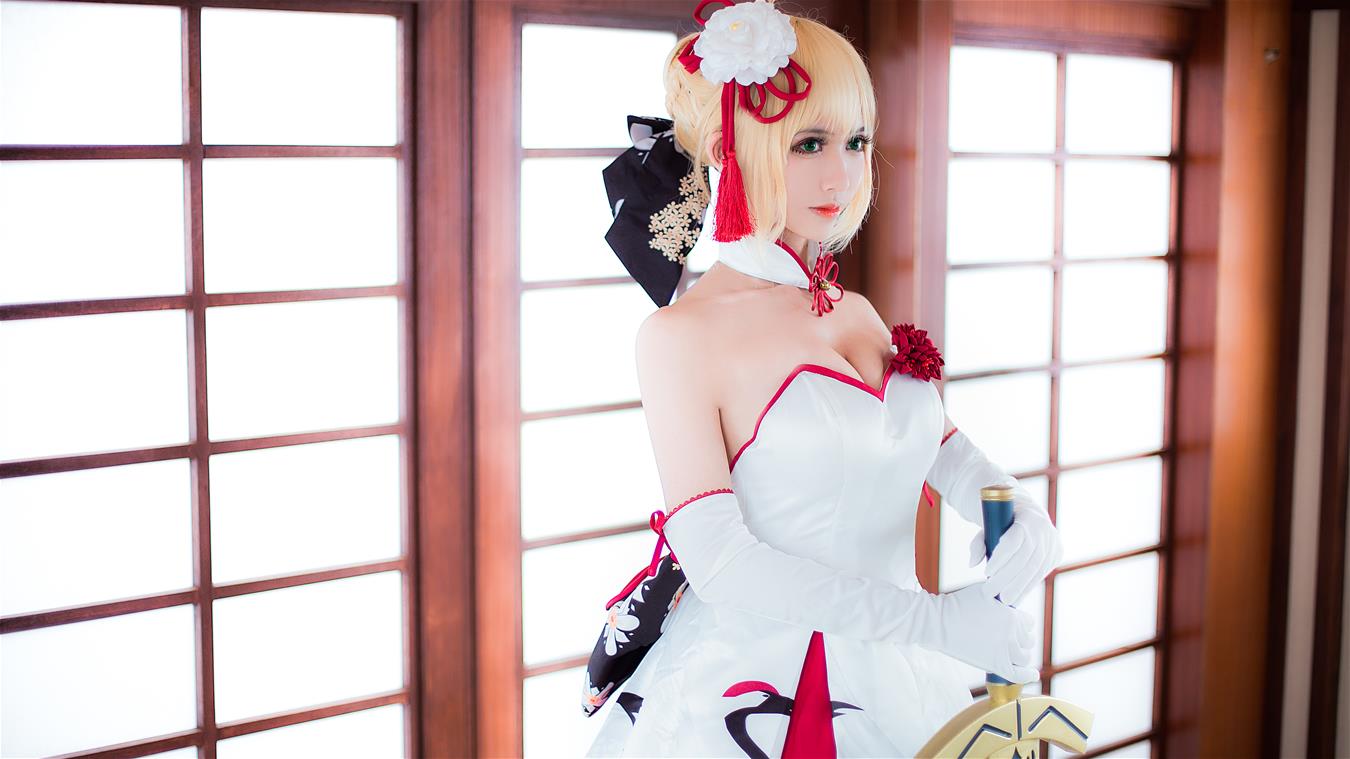 鳗鱼霏儿 King of Knight 和风礼服 [18P-212MB]