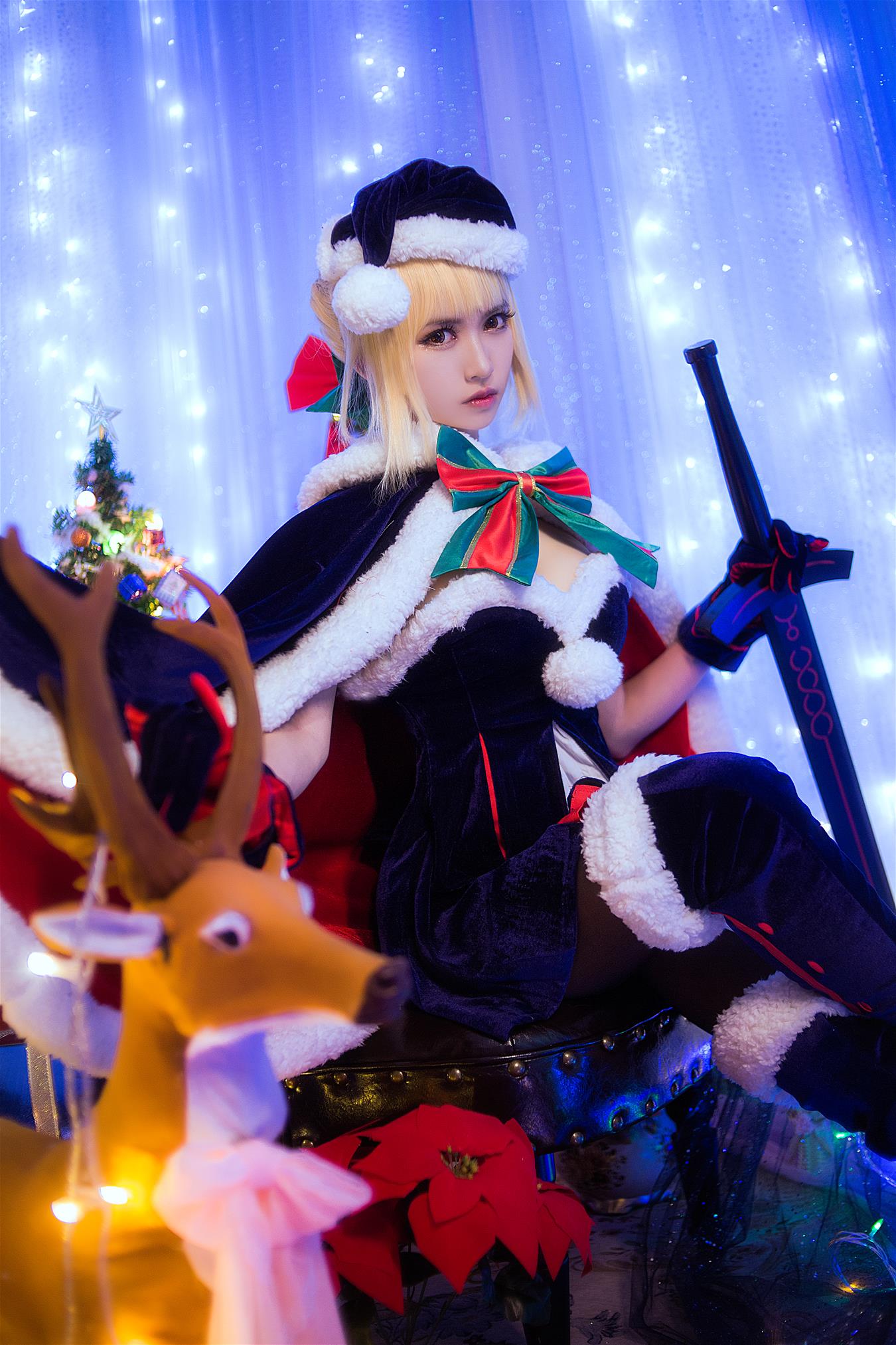 鳗鱼霏儿 King of Knight 圣诞 [19P-512MB]