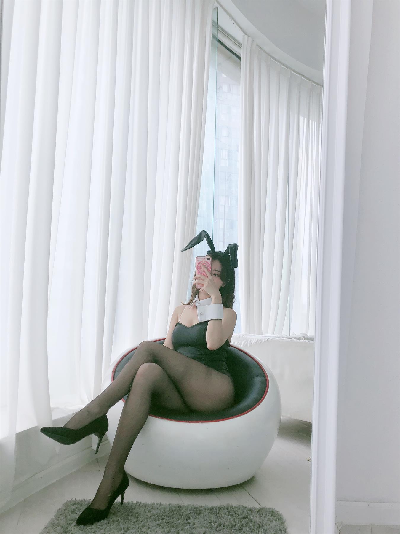 黑川 兔女郎 [17P-18MB]