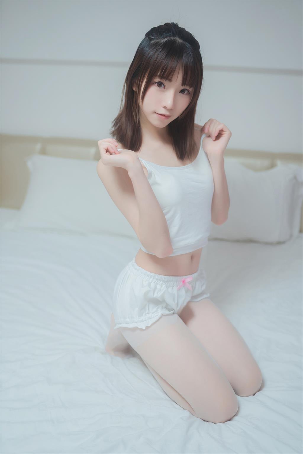 绮太郎_Kitaro 白丝套装 [42P-14MB]