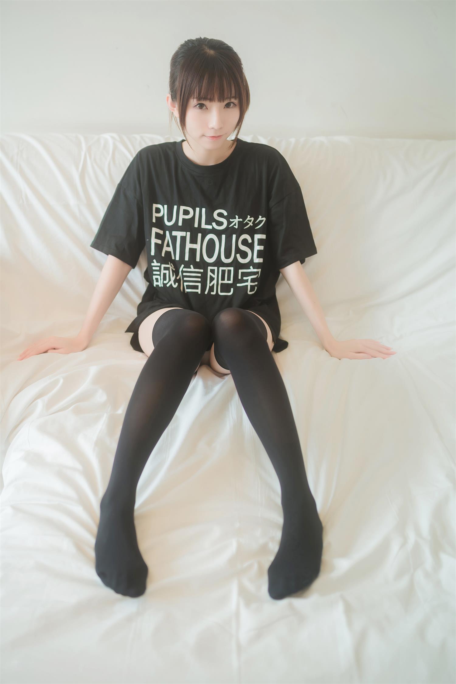 绮太郎_Kitaro 半袖双马尾 [43P-136MB]