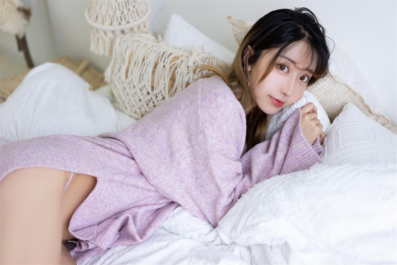 黑川 紫色毛衣 [14P-134MB]