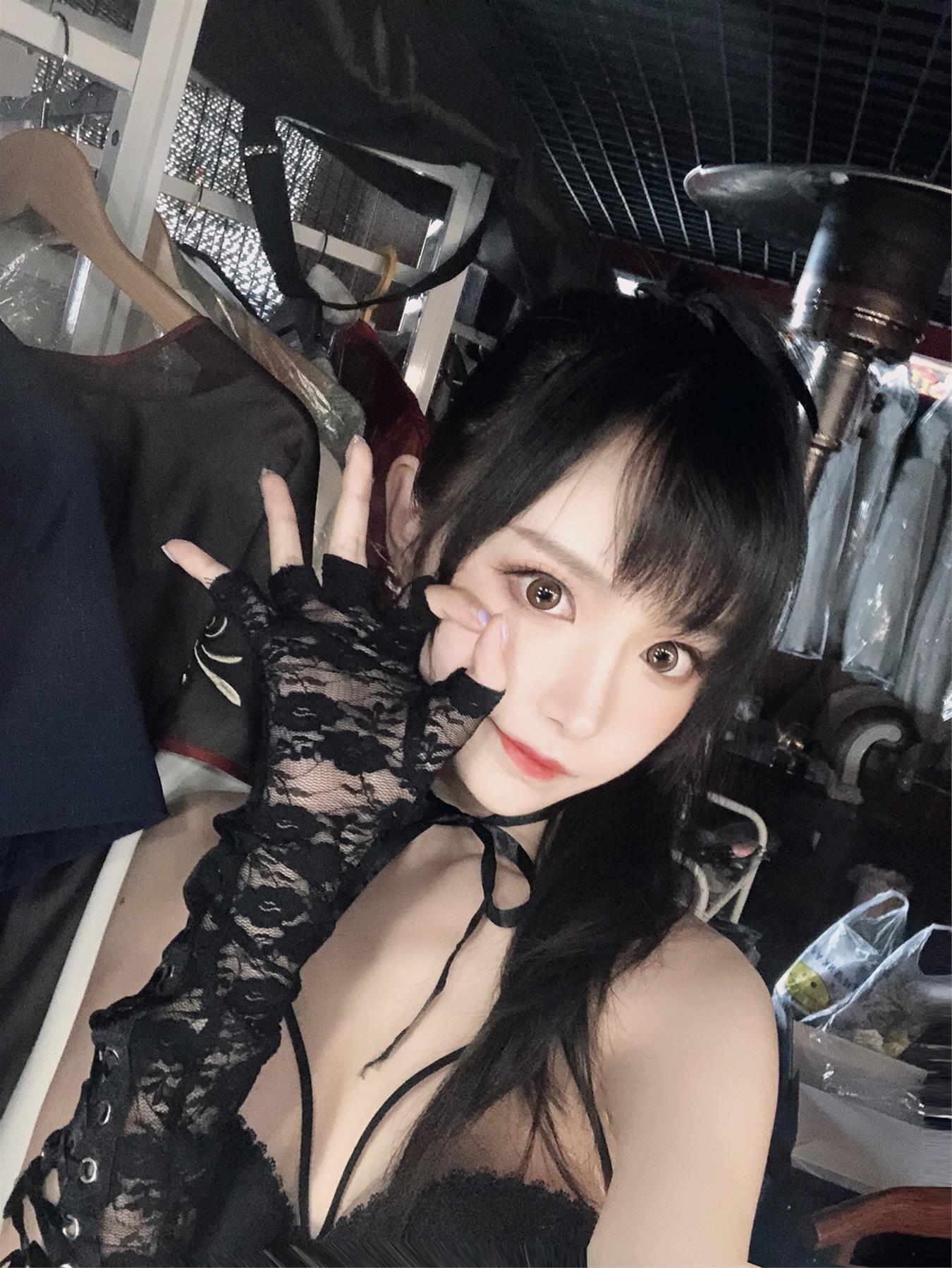 Shika小鹿鹿 妄想天国 真爱版 [24P3V-48MB]