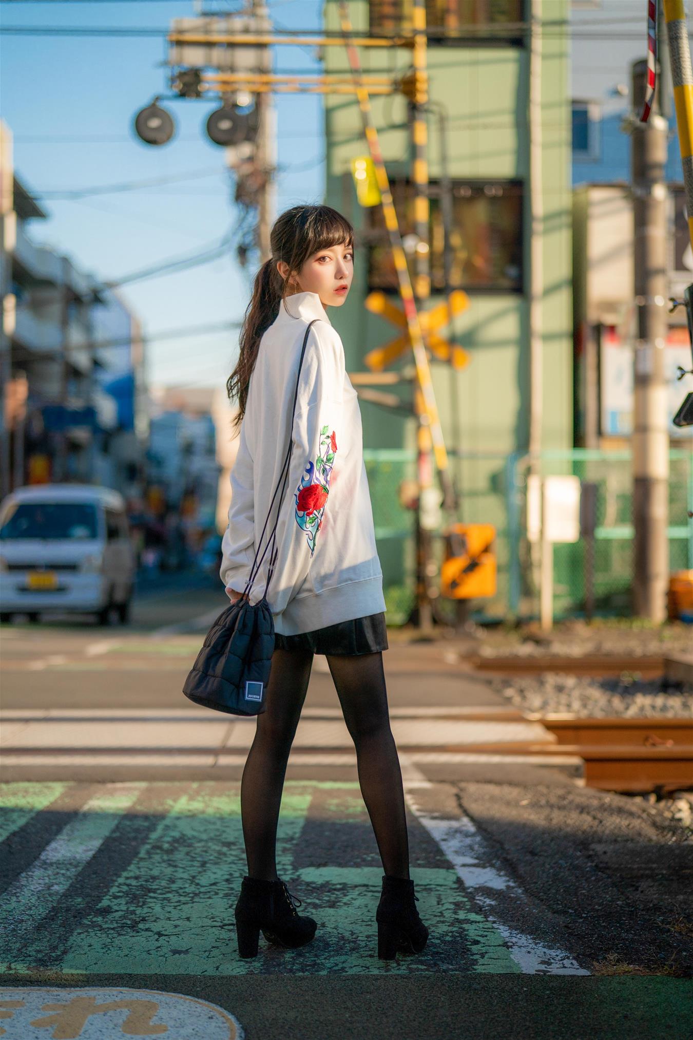 Shika小鹿鹿 板桥 [14P-44MB]