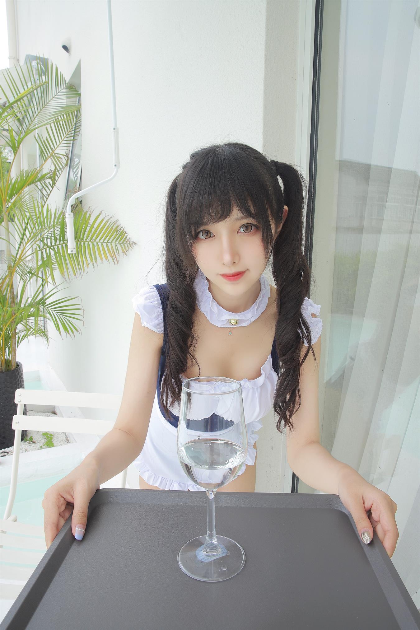 Shika小鹿鹿 双马尾日 电子版 [10P-32MB]