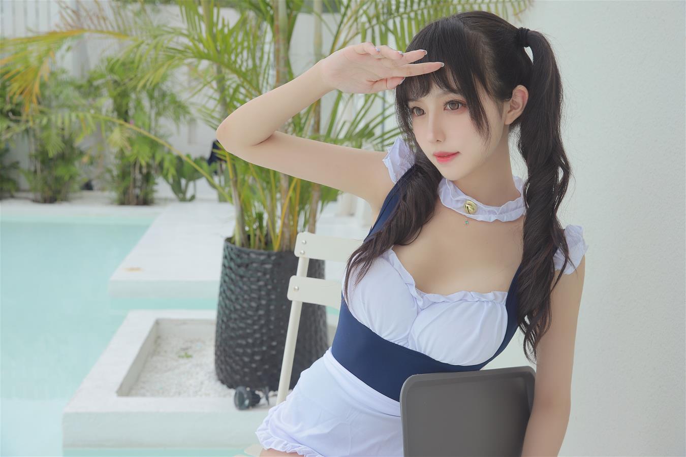 Shika小鹿鹿 双马尾日 电子版 [10P-32MB]