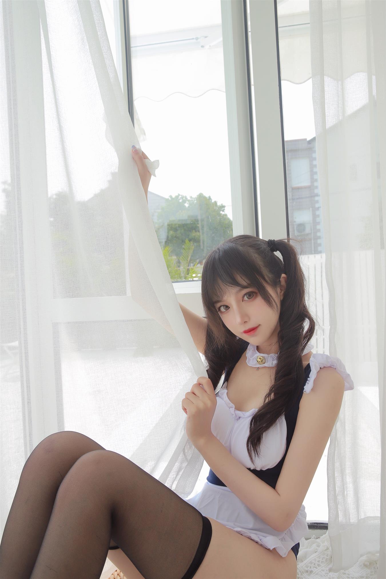 Shika小鹿鹿 双马尾日 电子版 [10P-32MB]