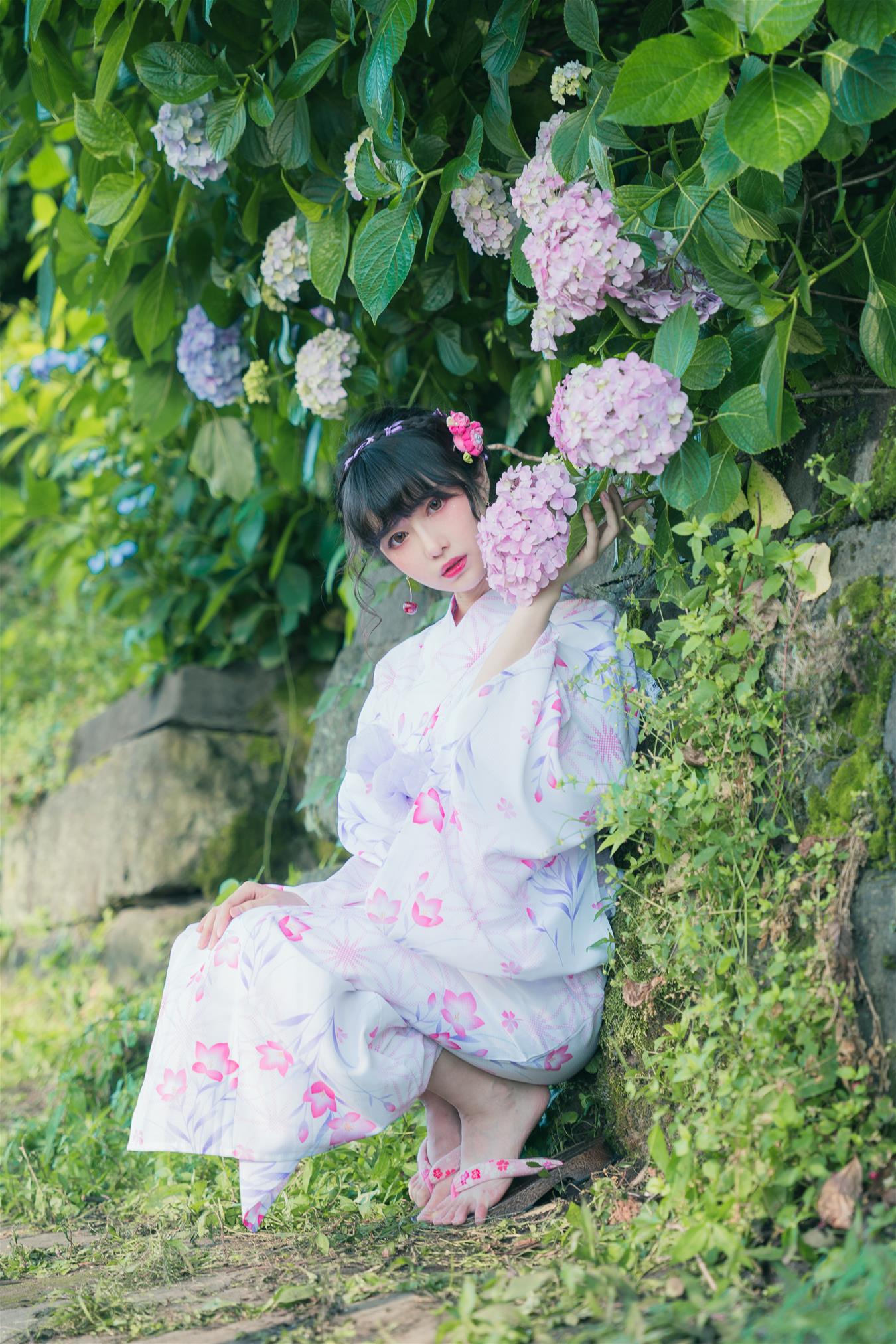 Shika小鹿鹿 小鹿日和 绘事空 上册 [20P-116MB]