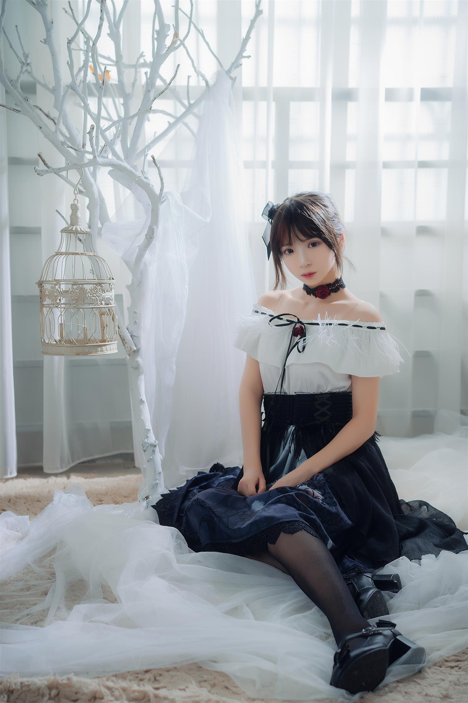 疯猫ss 小裙子 [22P-177MB]