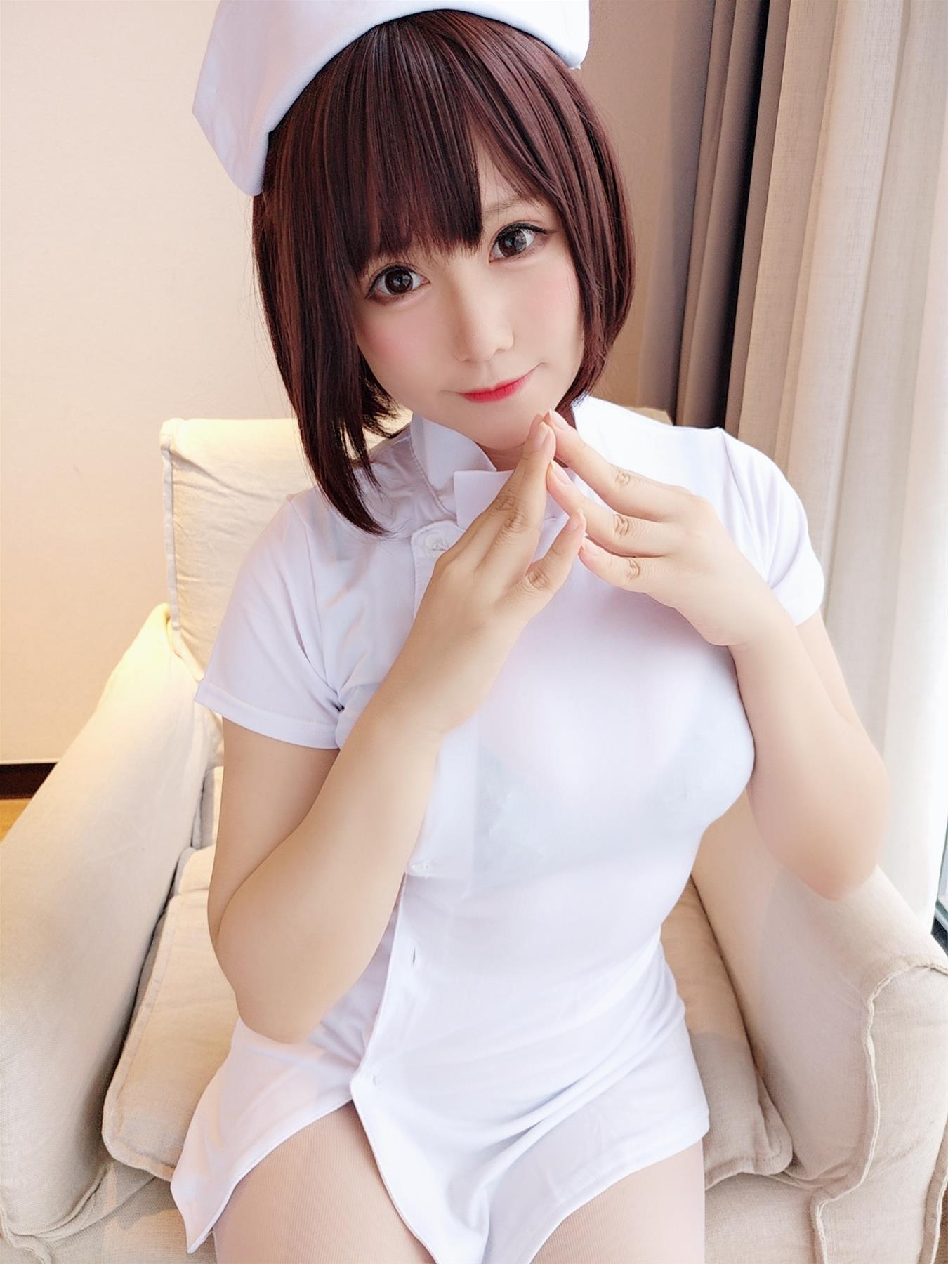 Nyako喵子 护士自拍 [18P-29MB]