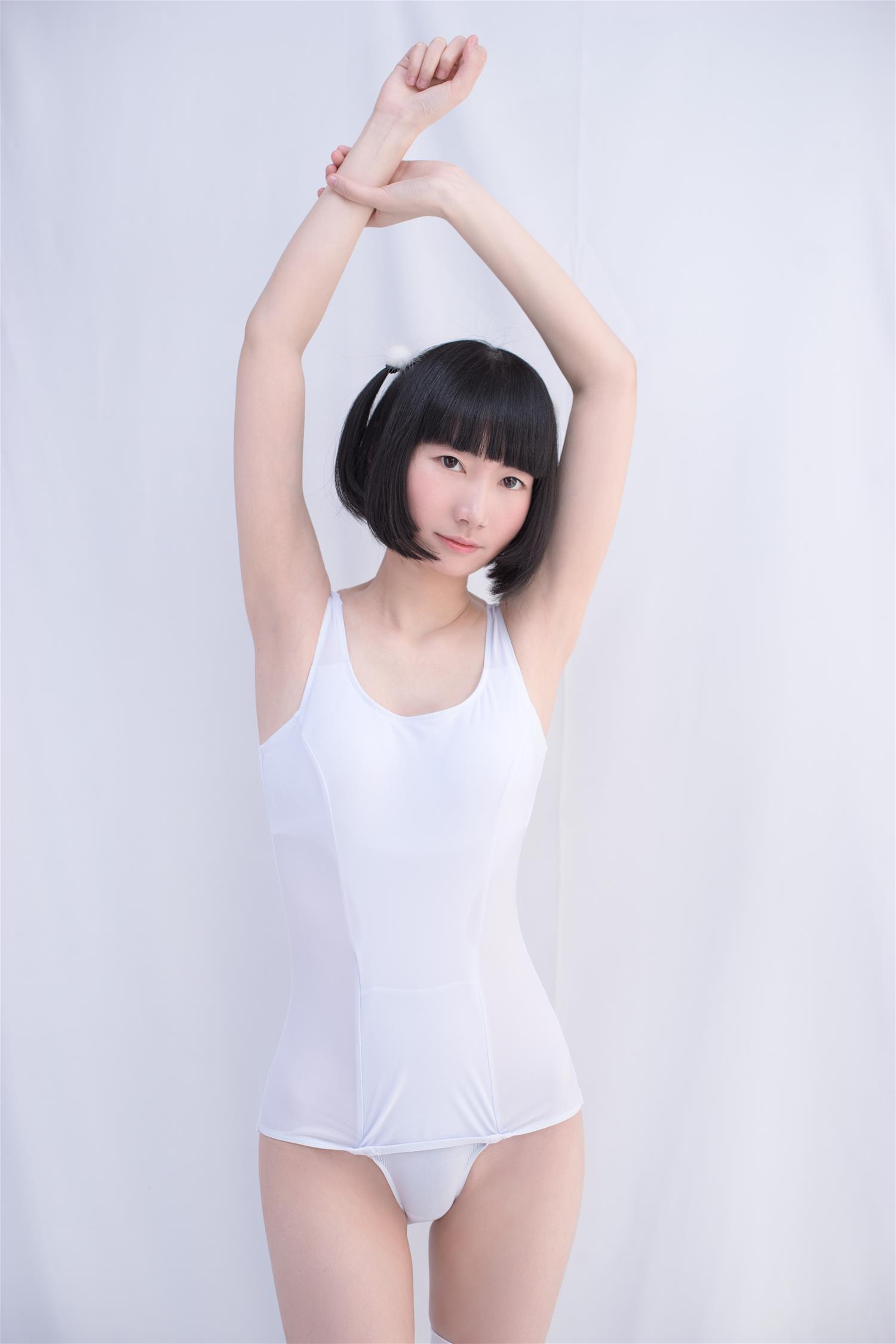 轻兰映画 SPL.001 白色纯情丝袜秀 [44P-228MB]