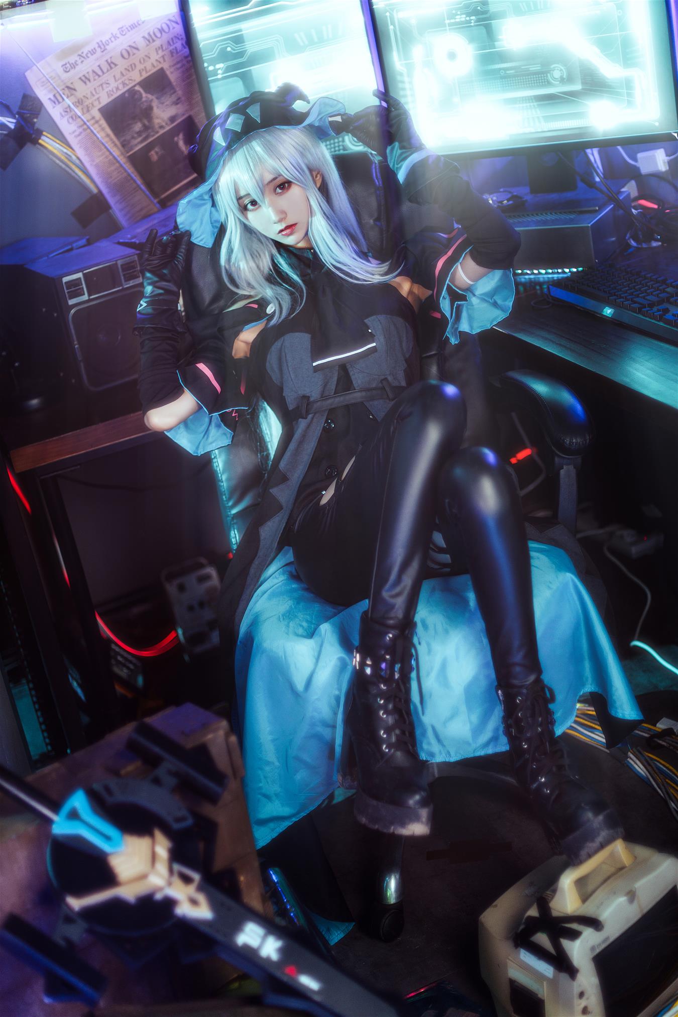 木绵绵OwO 斯卡蒂COS [16P-468MB]