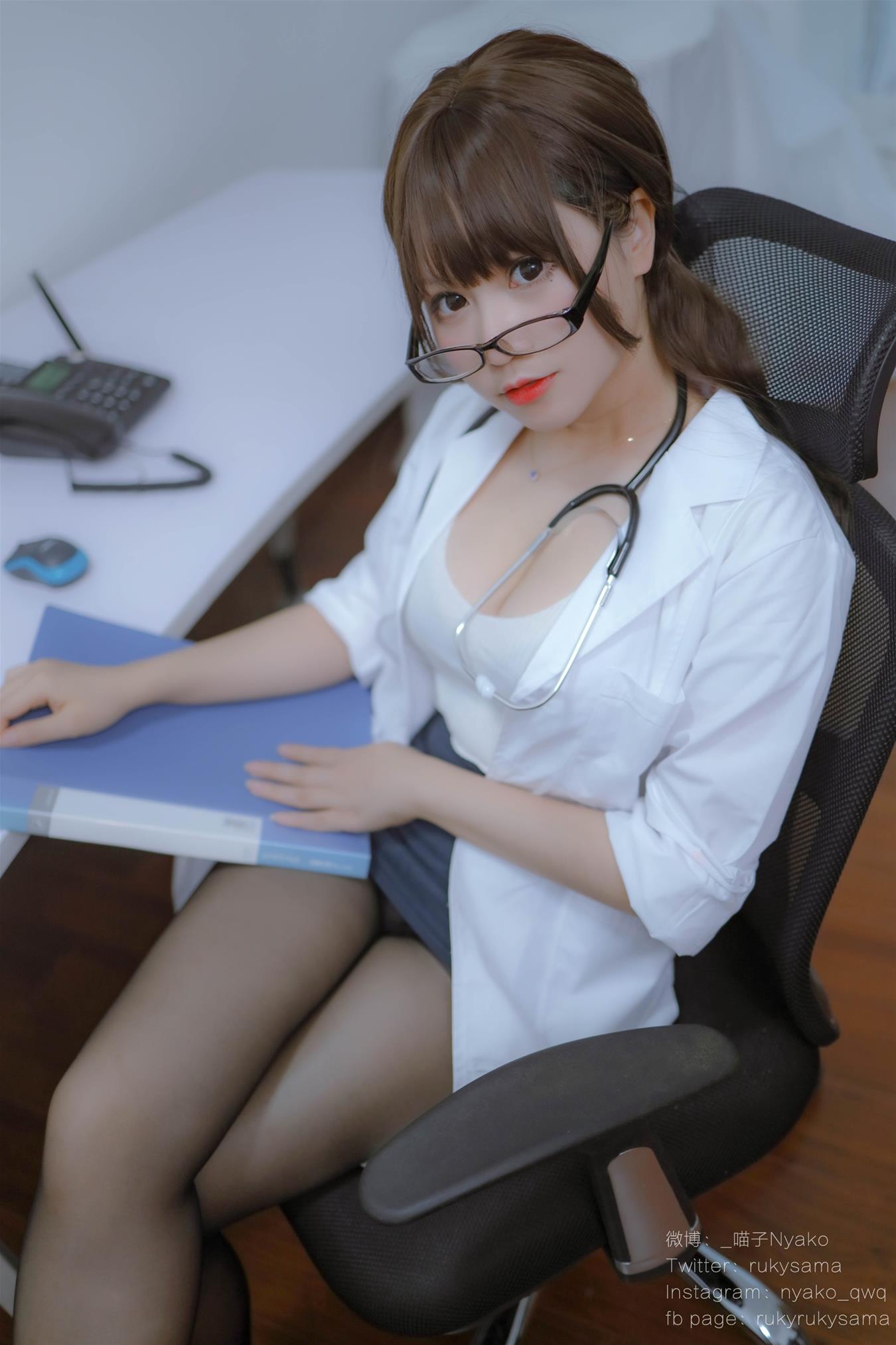 Nyako喵子 秘密病棟 [130P2V-882MB]