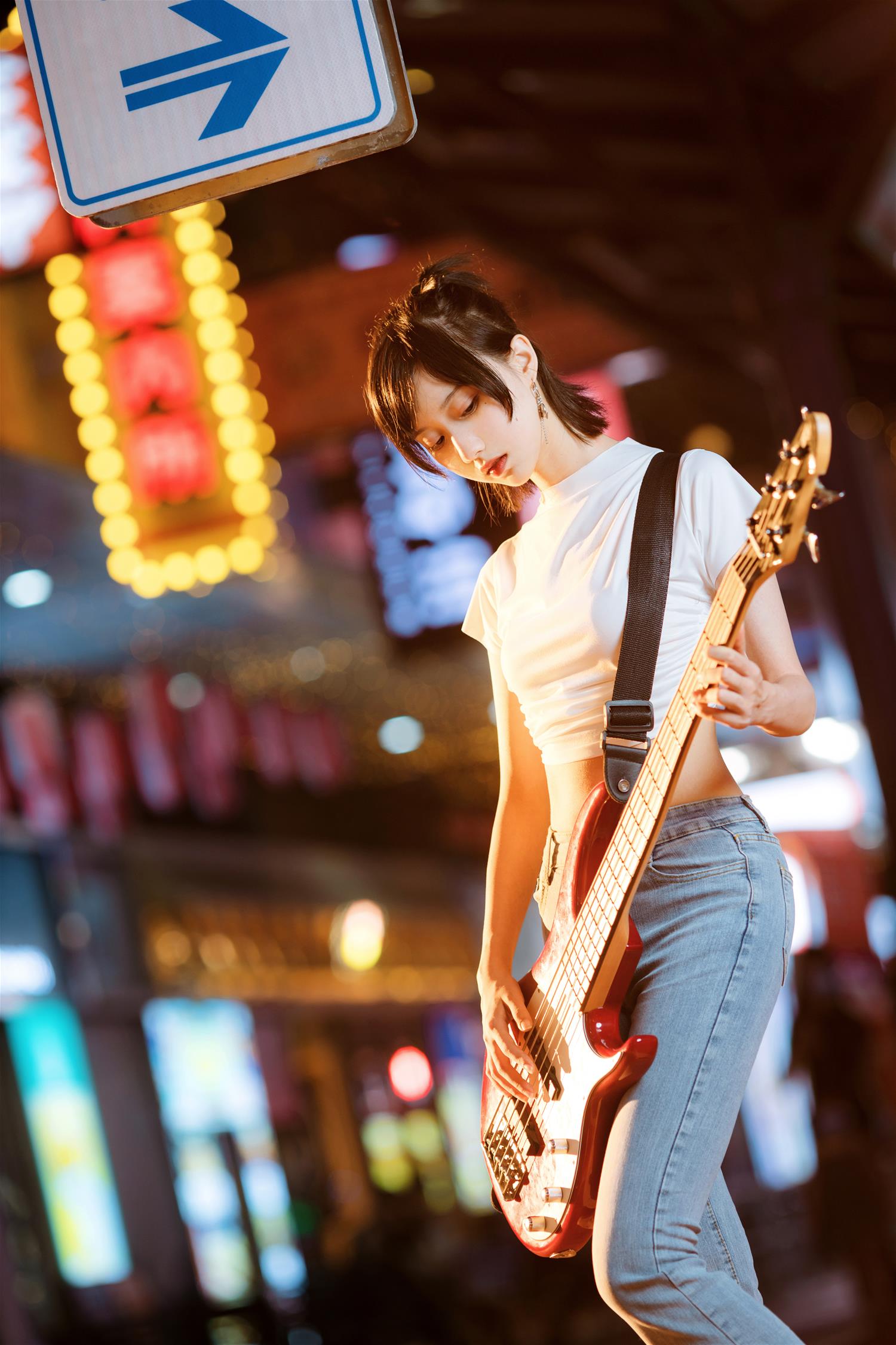 木绵绵OwO 贝斯妹妹 下 [28P-273MB]