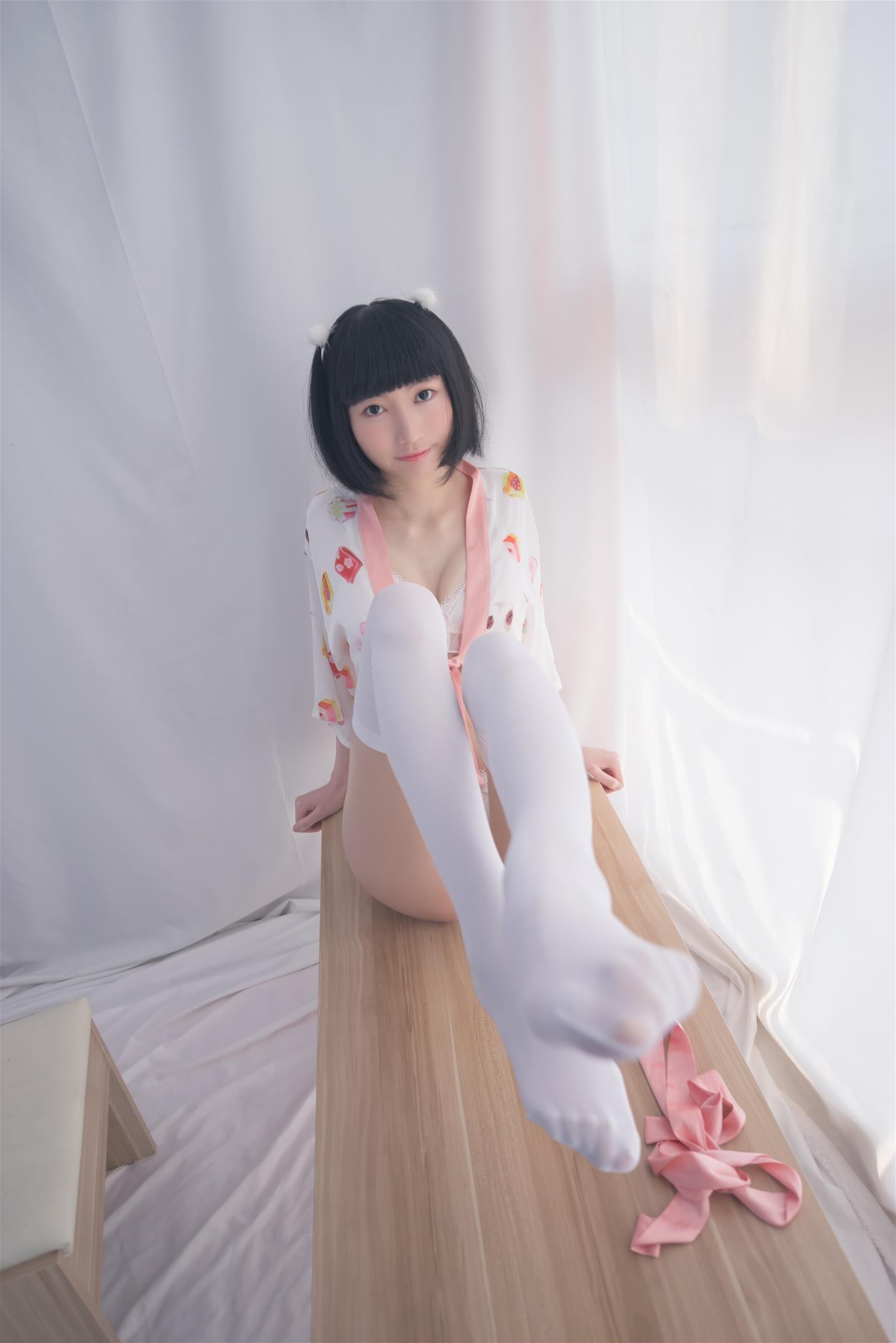 轻兰映画 SPL.004 妹妹头少女的白丝 [60P1V-553MB]