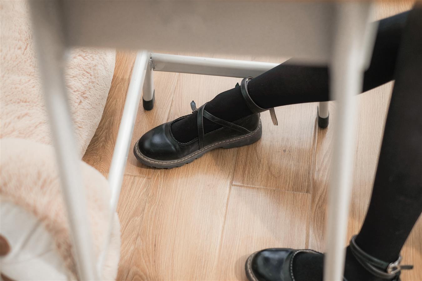 喵写真 VOL.024 黑丝学妹 [75P-316MB]