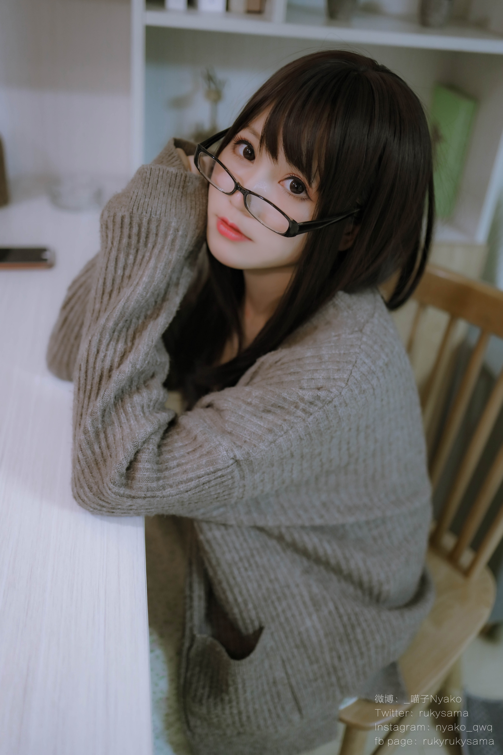 Nyako喵子 妄想彼女との同棲生活2 [205P2V-898MB]